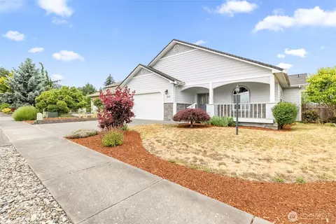 515 N Knapman Ave, Sequim, WA 98382