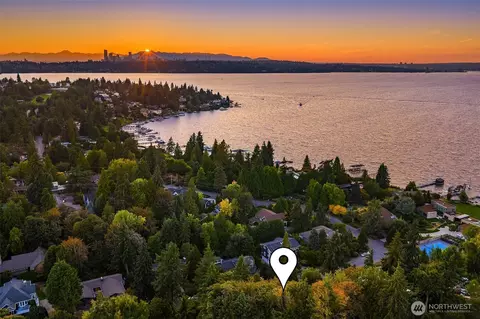 2024 80th St SE, Mercer Island, WA 98040
