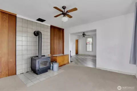 Living - 1529 E Desmet, Spokane, WA 99202 photo 2 of 2