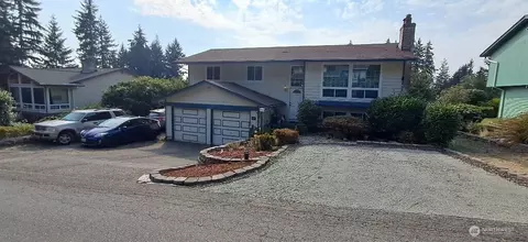 7655 Forest Ridge Dr NE, Bremerton, WA 98311
