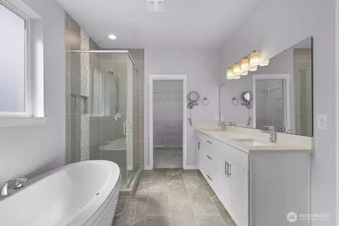 Bath - 15210 Meade Mccumber Rd E, Sumner, WA 98390 photo 4 of 6