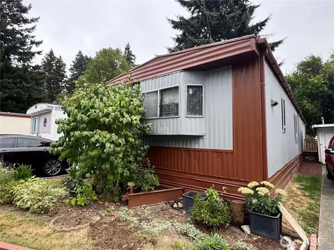 507 131st St E #8, Tacoma, WA 98445