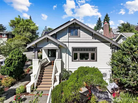 3901 Bagley Ave N, Seattle, WA 98103