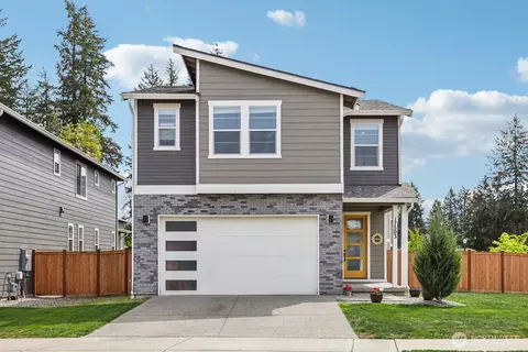 17503 SE 254th St, Covington, WA 98042