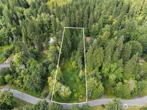 226 N Nnn N River Dr, Granite Falls, WA 98252