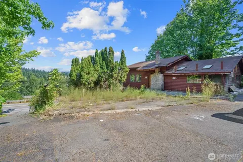 12455 NE 173rd Pl, Woodinville, WA 98072