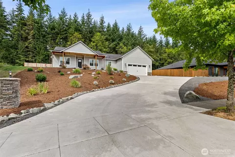 Exterior - 104 Sequoia Ln, Onalaska, WA 98570 photo 9 of 9