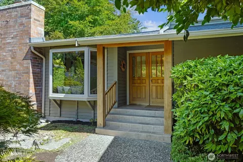 22821 108th Ave W, Edmonds, WA 98020