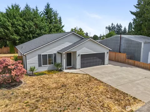 108 3rd Ave NW, Napavine, WA 98565