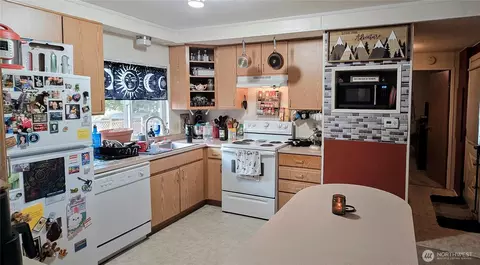 1921 208th St E #45, Spanaway, WA 98387 photo 9
