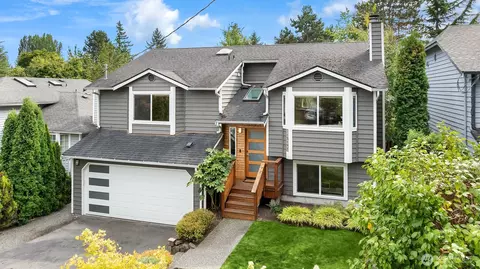 11519 12th Ave NE #F, Seattle, WA 98125