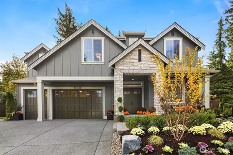 13039 NE 88th St, Kirkland, WA 98033