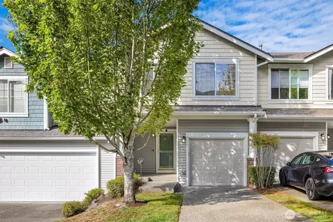 5003 Lake Ave S #B, Renton, WA 98055