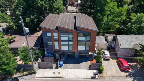 14012 Midvale Ave N, Seattle, WA 98133