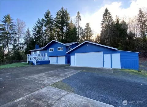 942 Shorey Rd, Chehalis, WA 98532