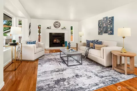 Living - 23101 20th Ave SE, Bothell, WA 98021 photo 2 of 7