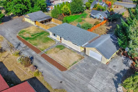 2604 Strassburg St NE, Bremerton, WA 98310