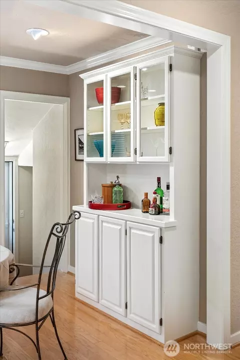Dining - 324 Juniper St, Walla Walla, WA 99362 photo 4 of 5