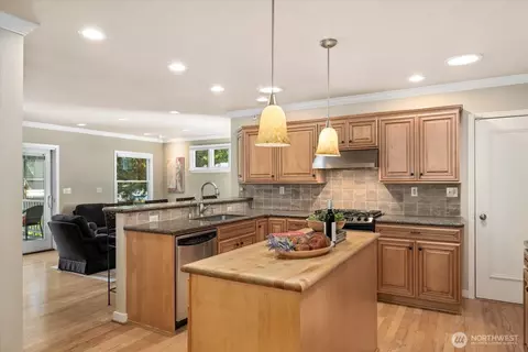 Kitchen - 324 Juniper St, Walla Walla, WA 99362 photo 3 of 5