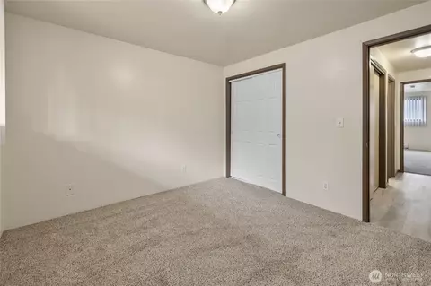 Bedroom - 2517 Howard Ave, Everett, WA 98203 photo 2 of 3