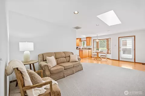 921 E Willow St, Sequim, WA 98382 photo 13
