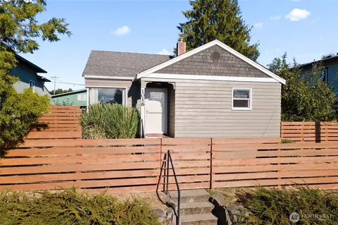1016 Hayward Ave, Bremerton, WA 98310