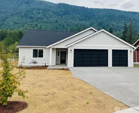8147 Peaceful Valley Ct, Maple Falls, WA 98266