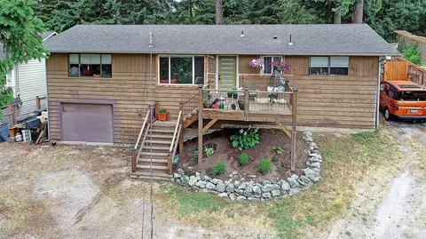 355 Selkirk Dr, Camano Island, WA 98282