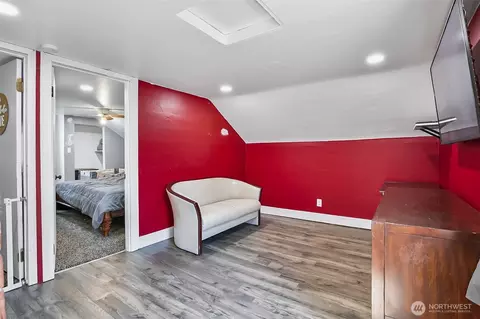 Other - 3503 Rockefeller Ave, Everett, WA 98201 photo 2 of 9
