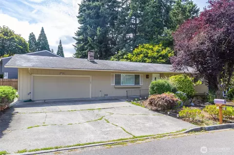 2401 SW 318th St, Federal Way, WA 98023