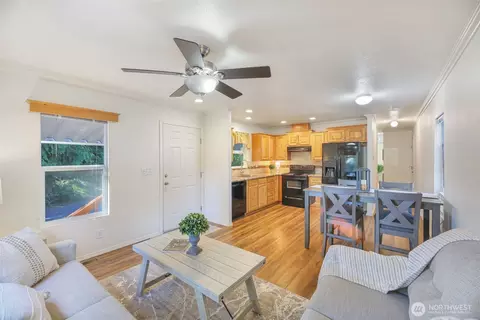 23708 Locust Way #26B, Bothell, WA 98021 photo 7