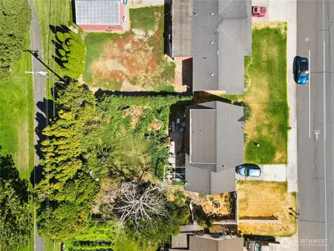 635 E Scootney St, Othello, WA 99344 photo 9