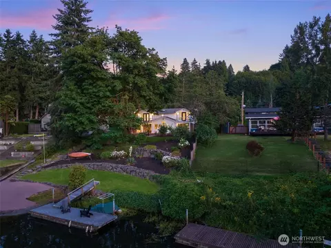 11216 E Riverside Dr, Bothell, WA 98011 photo 27