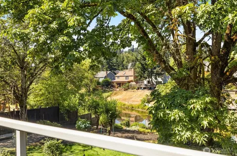 11216 E Riverside Dr, Bothell, WA 98011 photo 15