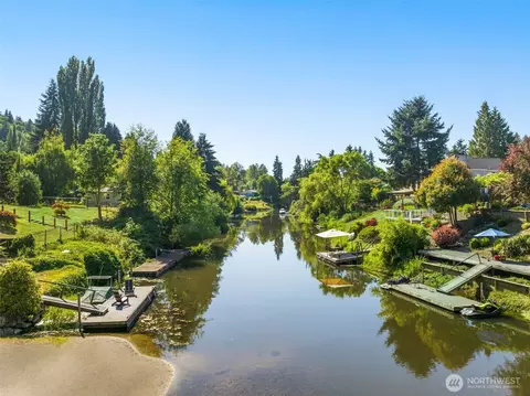 11216 E Riverside Dr, Bothell, WA 98011 photo 30