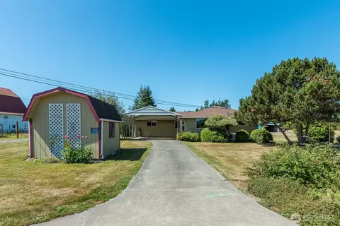 17330 11th Ave NE, Arlington, WA 98223