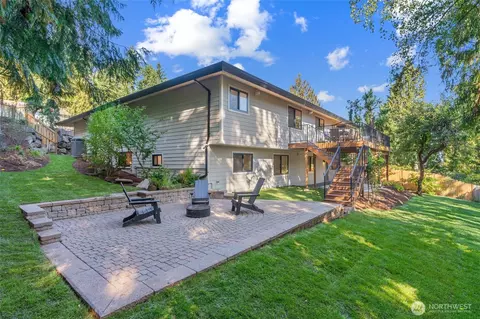 2810 177th Ave NE, Redmond, WA 98052
