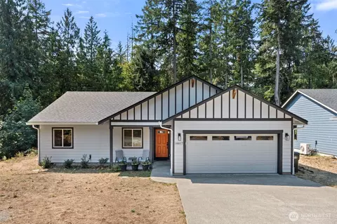 18817 Rampart Dr SE, Yelm, WA 98597