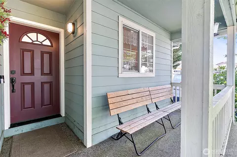 8814 134th St E, Puyallup, WA 98373