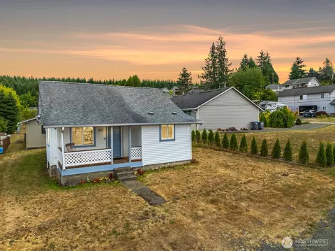 422 S 2nd St, Mccleary, WA 98557