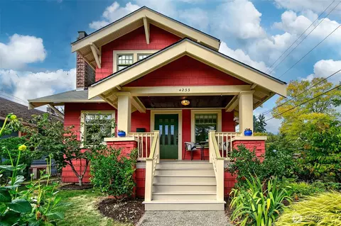4233 Corliss Ave N, Seattle, WA 98103