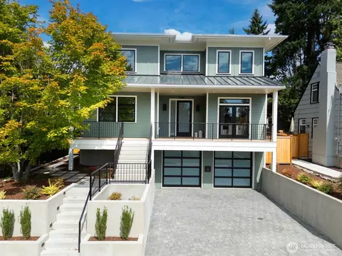 4338 NE 58th St, Seattle, WA 98105