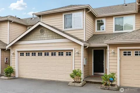 8127 212th St SW #4, Edmonds, WA 98026