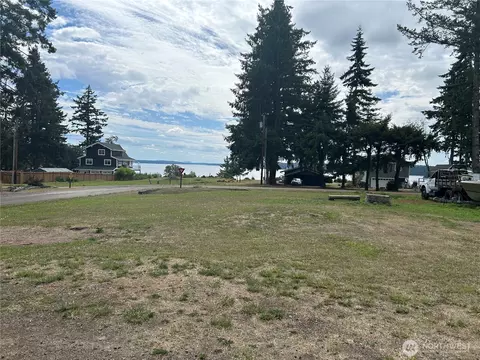 22525 S Herron Blvd NW, Lakebay, WA 98349