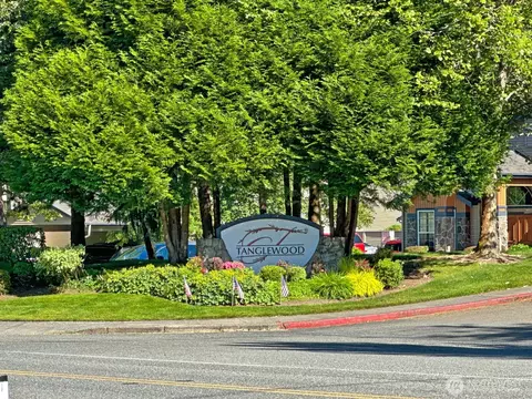 25025 SE Klahanie Blvd #K102, Issaquah, WA 98029