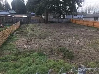1415 SW 356th St, Federal Way, WA 98023