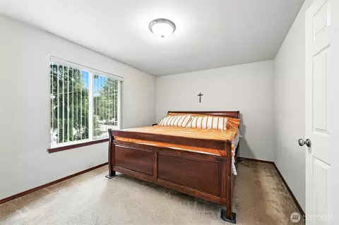 Bedroom - 6627 Beverly Blvd #A, Everett, WA 98203 photo 5 of 5