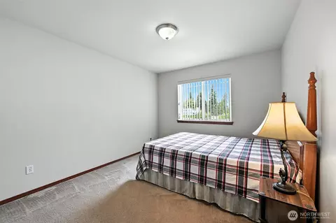 Bedroom - 6627 Beverly Blvd #A, Everett, WA 98203 photo 1 of 5
