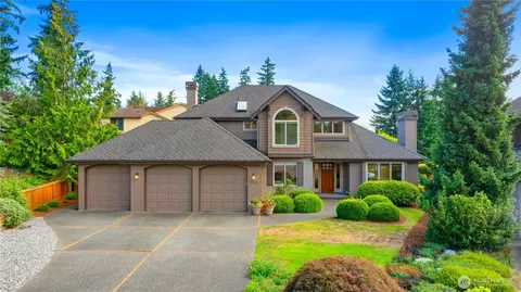 7623 114th Ct SE, Newcastle, WA 98056