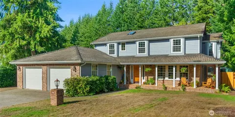 1821 Centerwood Dr SE, Olympia, WA 98501